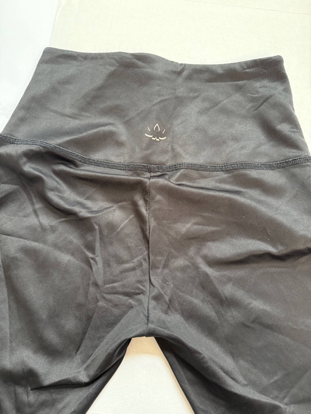 Beyond Yoga Leggings Full Length Ombré Black Gray size Medium - Picture 9 of 14